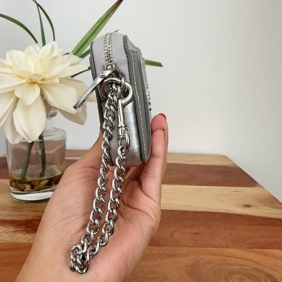 NWT Coach Leather Zip Card Case - Picture 3 of 6